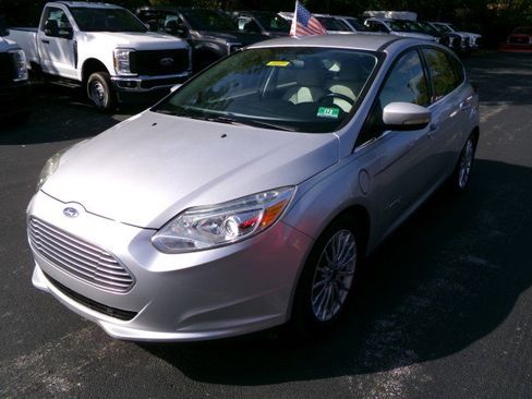 Used 2013 Ford Focus Electric Hatchback image 4