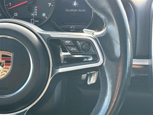 Used 2018 Porsche Cayenne image 14