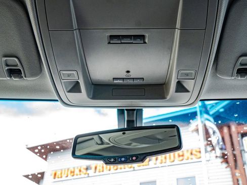 Used 2017 GMC Sierra 2500 SLE image 16