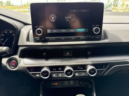 Used 2024 Honda CR-V EX image 25