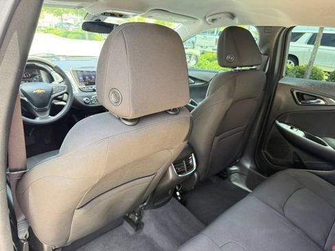 Used 2020 Chevrolet Malibu LT FWD image 23
