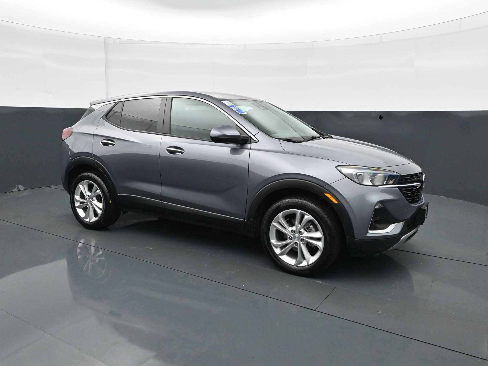 Used 2021 Buick Encore GX Preferred w/ Cold Weather Comfort Package AWD/4WD image 9
