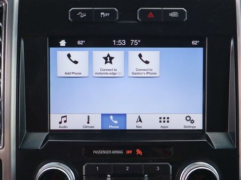 Used 2016 Ford F150 Platinum w/ Equipment Group 701A Luxury image 32