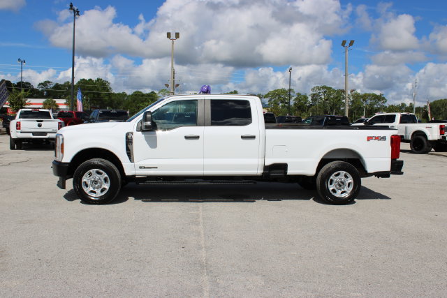 Used 2025 Ford F250 XL w/ FX4 Off-Road Package AWD/4WD image 6