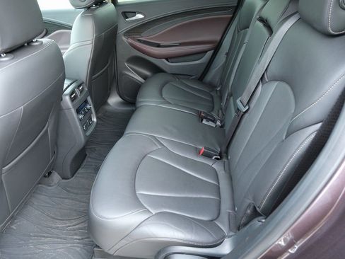 Used 2017 Buick Envision Essence FWD image 28