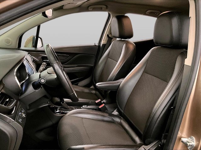 Used 2019 Buick Encore Sport Touring w/ Safety Package AWD/4WD image 24