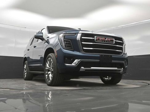 New 2026 GMC Yukon Elevation w/ Elevation Premium Package AWD/4WD image 32