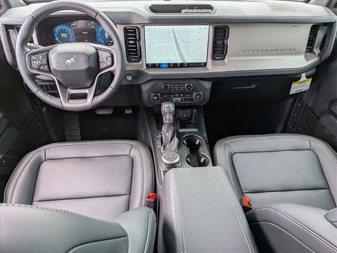 New 2026 Ford Bronco Outer Banks AWD/4WD image 13
