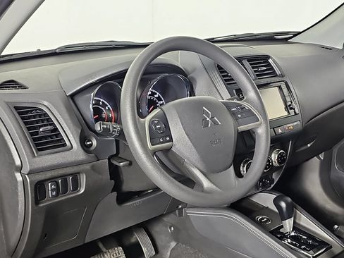 Used 2023 Mitsubishi Outlander Sport AWD image 15