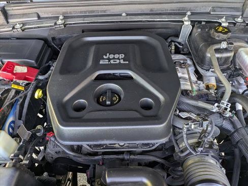 Used 2020 Jeep Wrangler Unlimited Sport AWD/4WD image 21