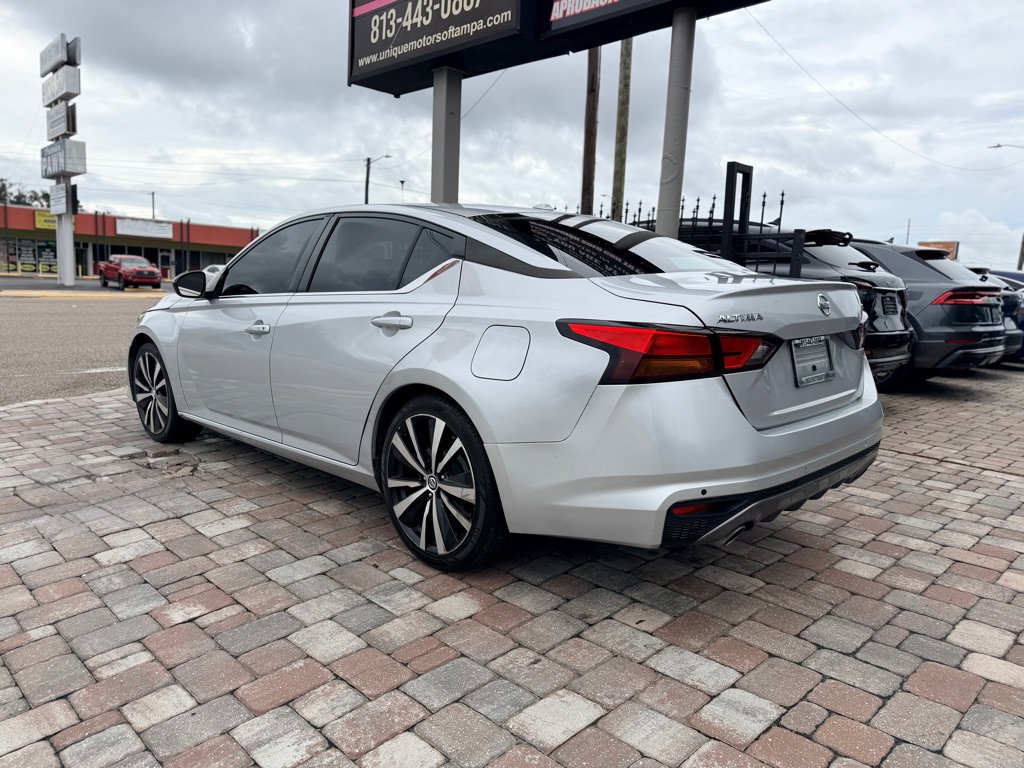 Used 2020 Nissan Altima 2.5 SR FWD image 10
