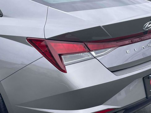 Used 2023 Hyundai Elantra SEL image 10