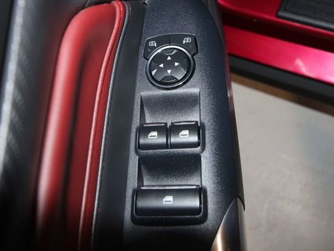 Used 2025 Ford Mustang GT Premium image 6