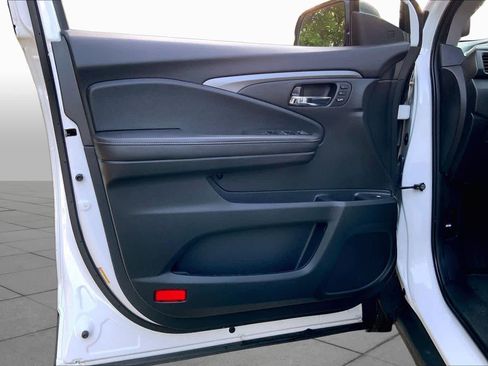 Used 2023 Honda Ridgeline RTL image 22