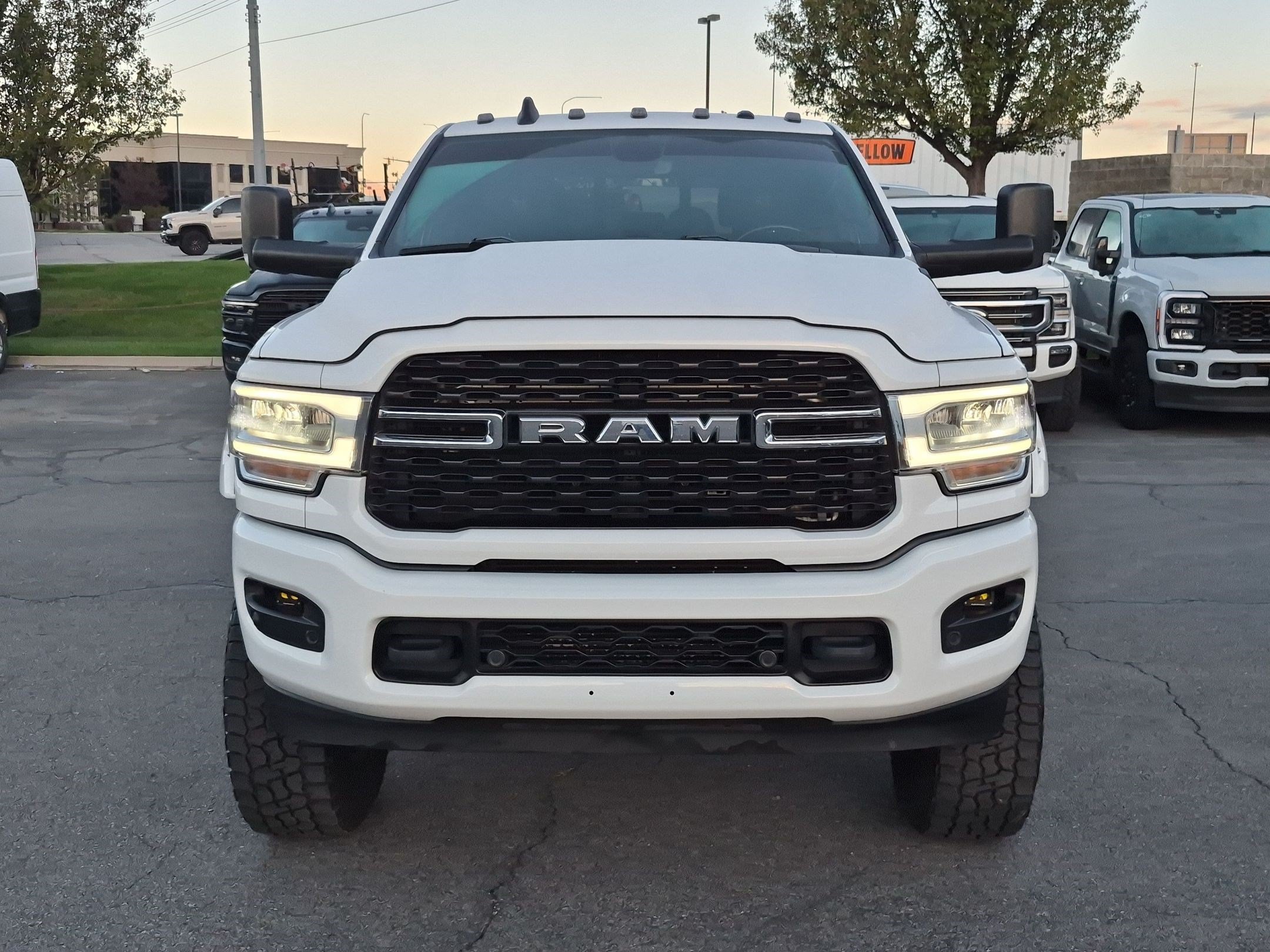 Used 2022 RAM 2500 Big Horn w/ Level B Equipment Group AWD/4WD image 12