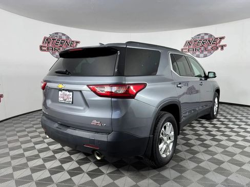 Used 2020 Chevrolet Traverse LT AWD/4WD image 7