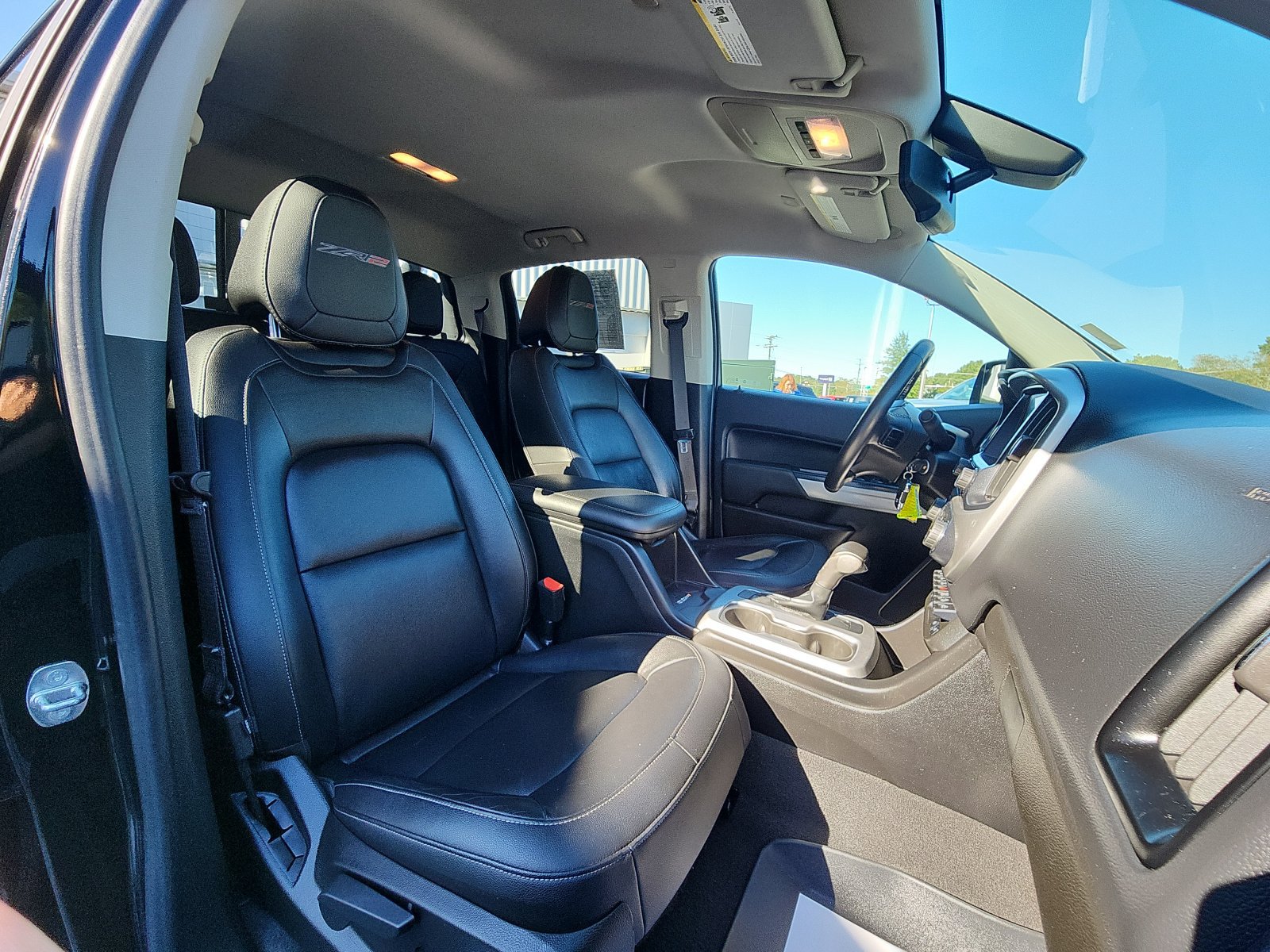 Used 2020 Chevrolet Colorado ZR2 w/ ZR2 Midnight Special Edition AWD/4WD image 23