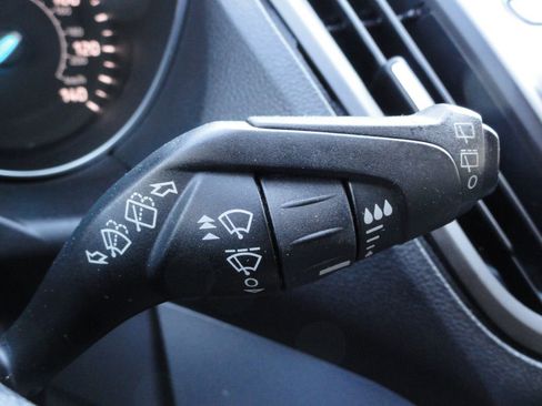 Used 2018 Ford Escape S image 19