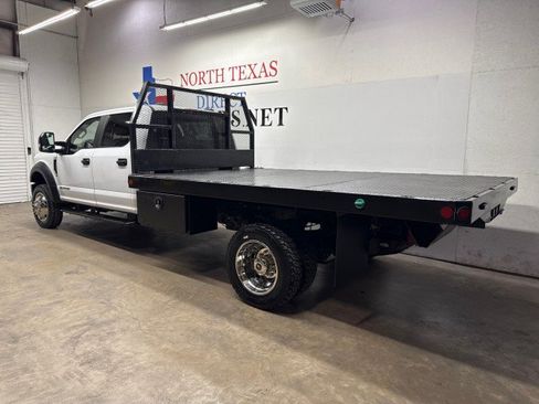Used 2022 Ford F550 4x4 Crew Cab Super Duty w/ Power Equipment Group image 9