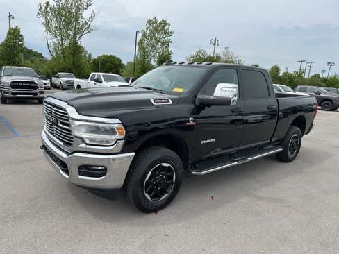 Used 2023 RAM 2500 Laramie AWD/4WD image 13