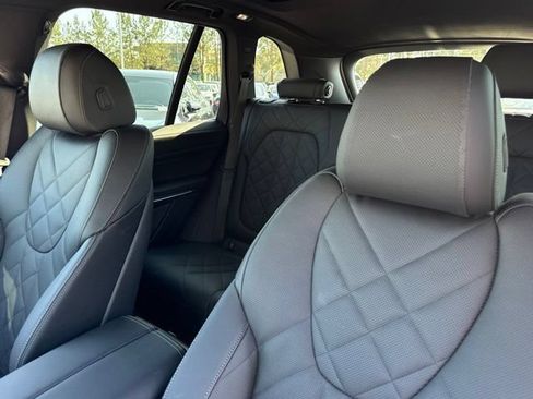 Used 2026 BMW X5 xDrive50e w/ Premium Package AWD/4WD image 21