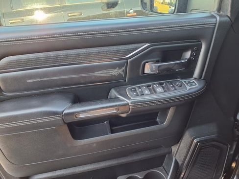 Used 2024 RAM 3500 Limited image 23