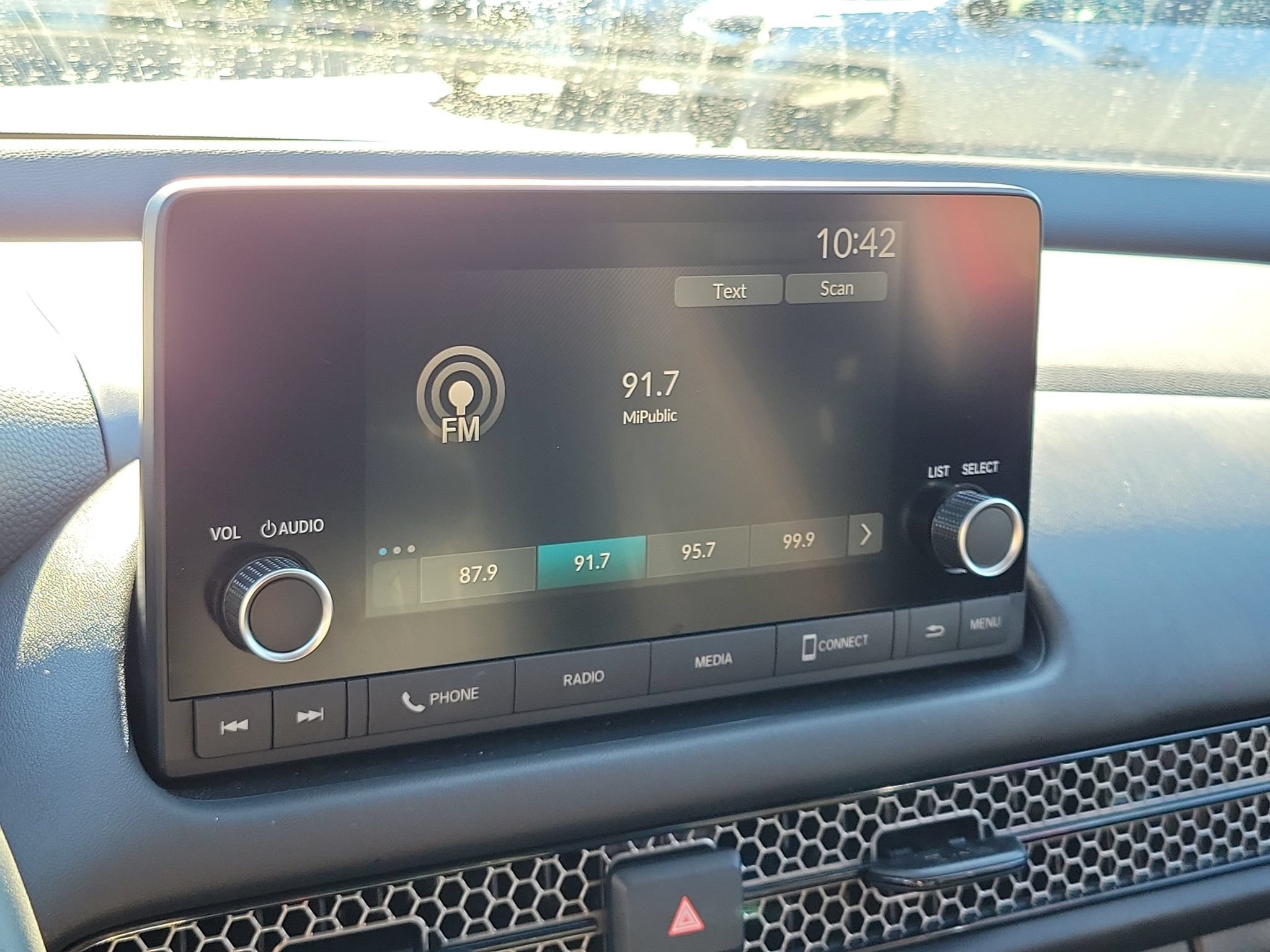 Certified 2024 Honda HR-V Sport image 16