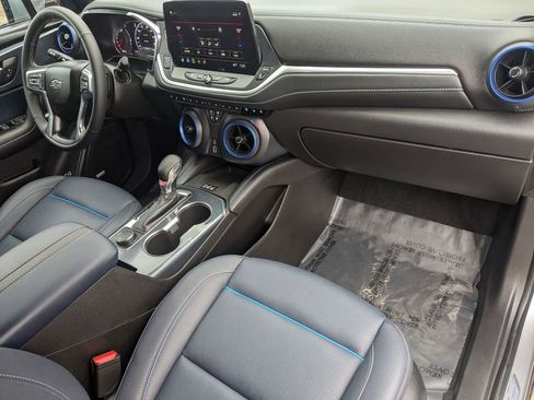 Used 2024 Chevrolet Blazer RS w/ Enhanced Convenience Package image 28