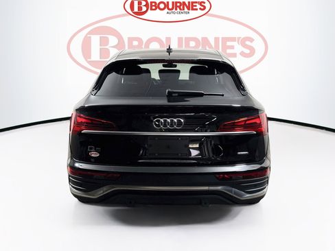 Used 2023 Audi Q5 2.0T Prestige w/ Prestige Package image 11