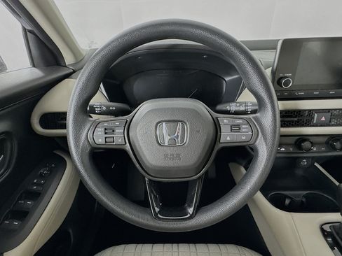 Certified 2024 Honda HR-V LX image 11