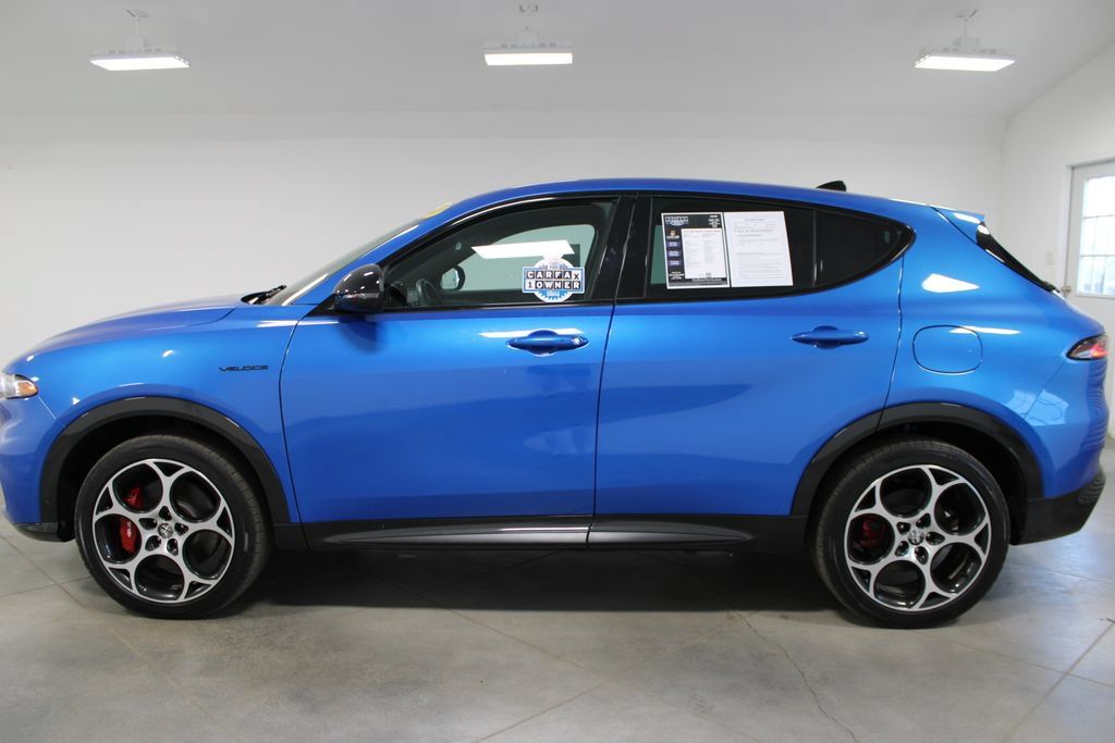 Used 2024 Alfa Romeo Tonale Veloce AWD/4WD image 6