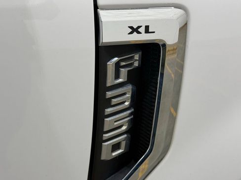 Used 2021 Ford F350 XL w/ Power Equipment Group image 71