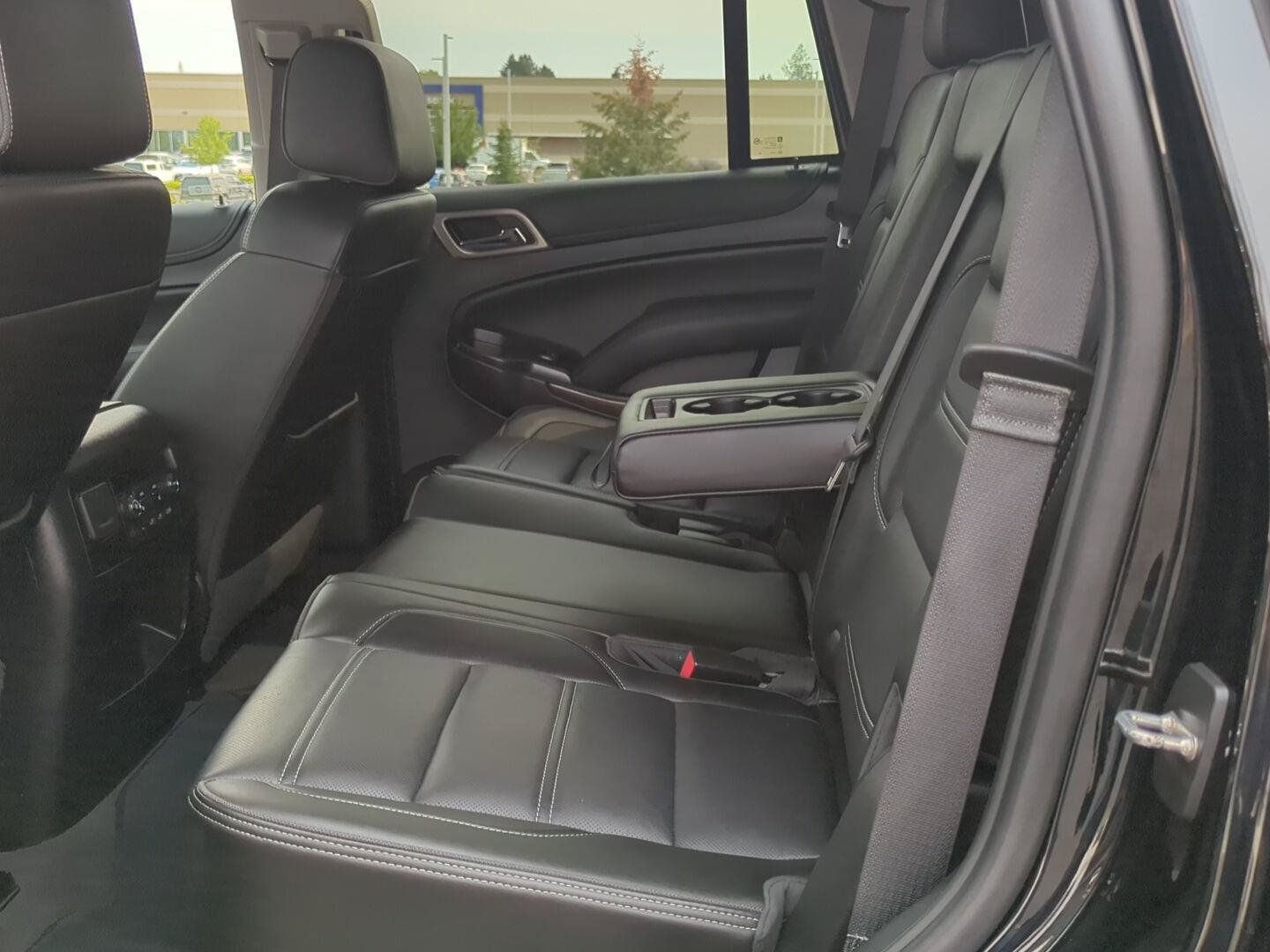 Used 2019 GMC Yukon Denali w/ Denali Ultimate Package AWD/4WD image 11