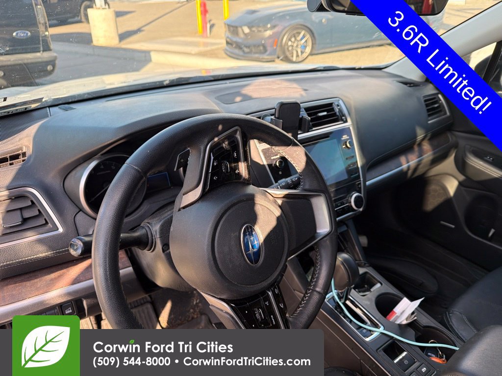 Used 2019 Subaru Outback 3.6R Limited w/ Popular Package #2 AWD/4WD image 7
