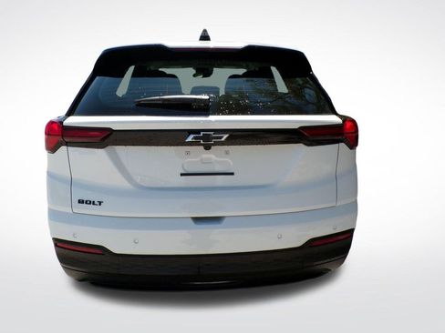 New 2027 Chevrolet Bolt LT w/ Comfort Package FWD image 5