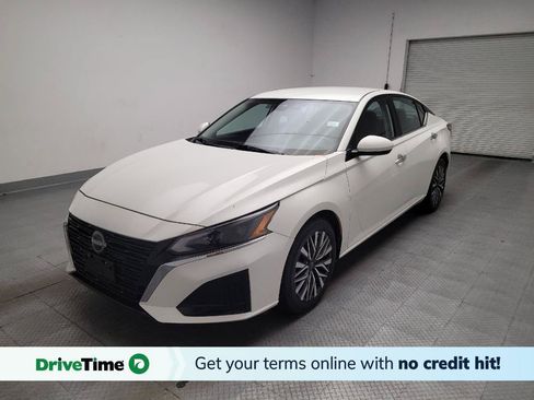 Used 2023 Nissan Altima 2.5 SV FWD image 1