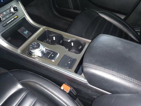 Used 2024 Ford Edge SEL image 26