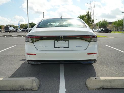 Used 2025 Honda Accord EX-L image 6