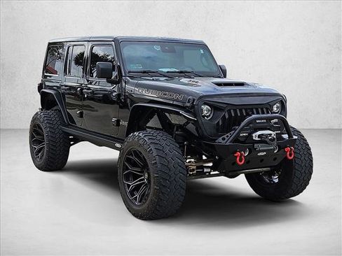Used 2023 Jeep Wrangler Unlimited Rubicon 392 image 3
