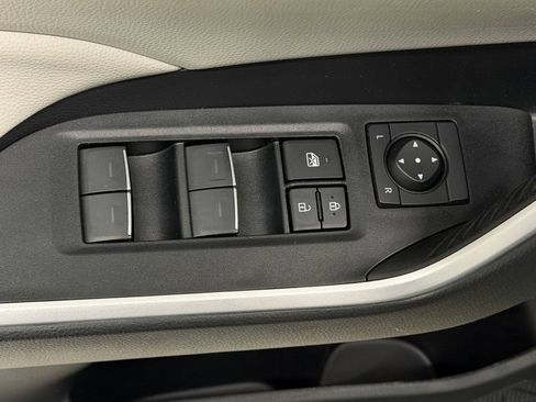 Used 2023 Toyota RAV4 XLE Premium FWD image 21
