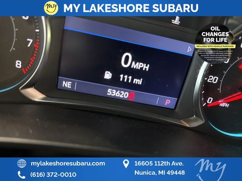 Used 2023 Chevrolet Traverse LT image 18