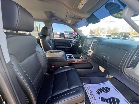 Used 2018 GMC Sierra 1500 SLT image 44