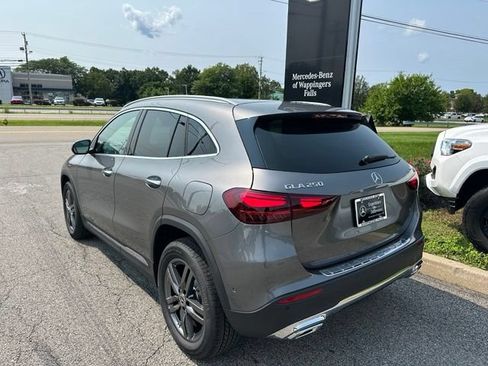 New 2026 Mercedes-Benz GLA 250 4MATIC image 3
