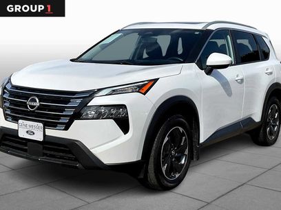 Used 2024 Nissan Rogue SV w/ SV Premium Package