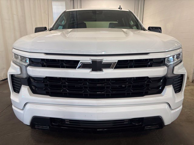 Used 2026 Chevrolet Silverado 1500 RST w/ RST Select Package AWD/4WD image 2