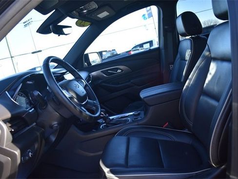 Certified 2023 Chevrolet Traverse Premier w/ Redline Edition image 29