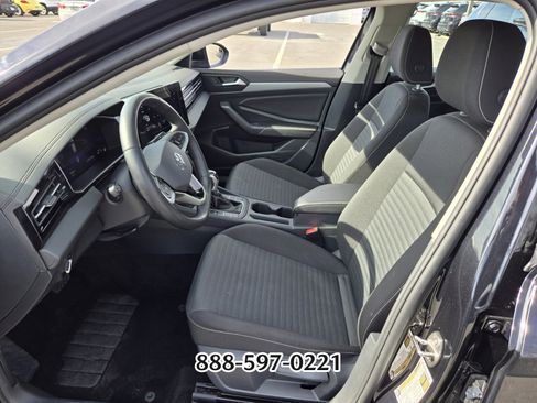 Certified 2025 Volkswagen Jetta S image 10