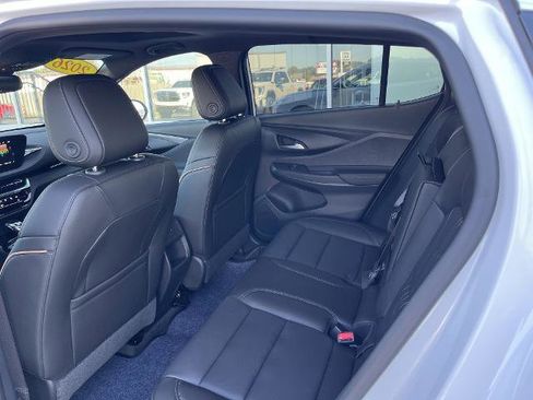 New 2026 Buick Envista Avenir image 4