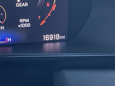 Used 2024 Chevrolet Colorado Z71 w/ Z71 Convenience Package 2 image 21