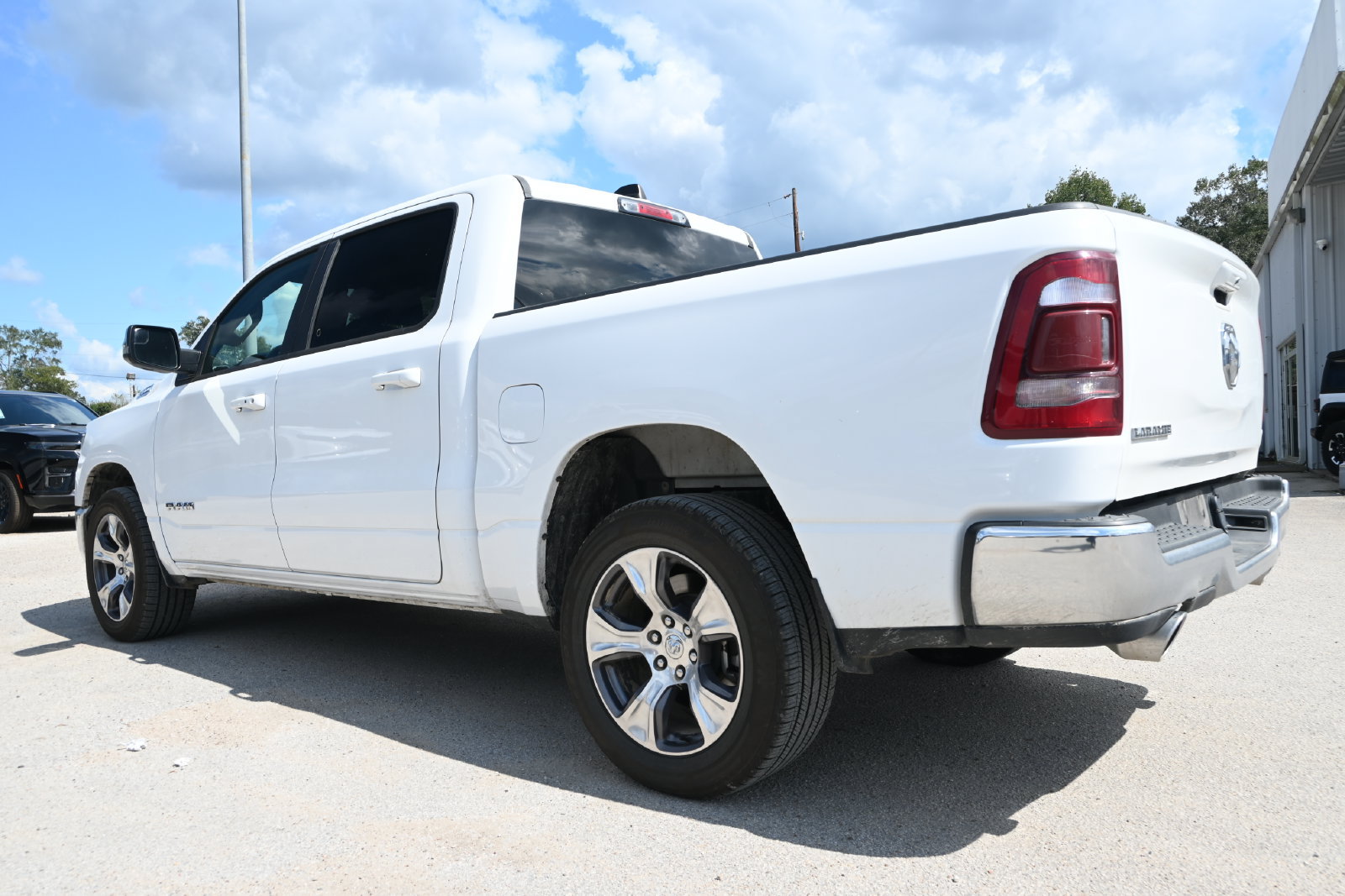 Used 2024 RAM 1500 Laramie RWD image 4